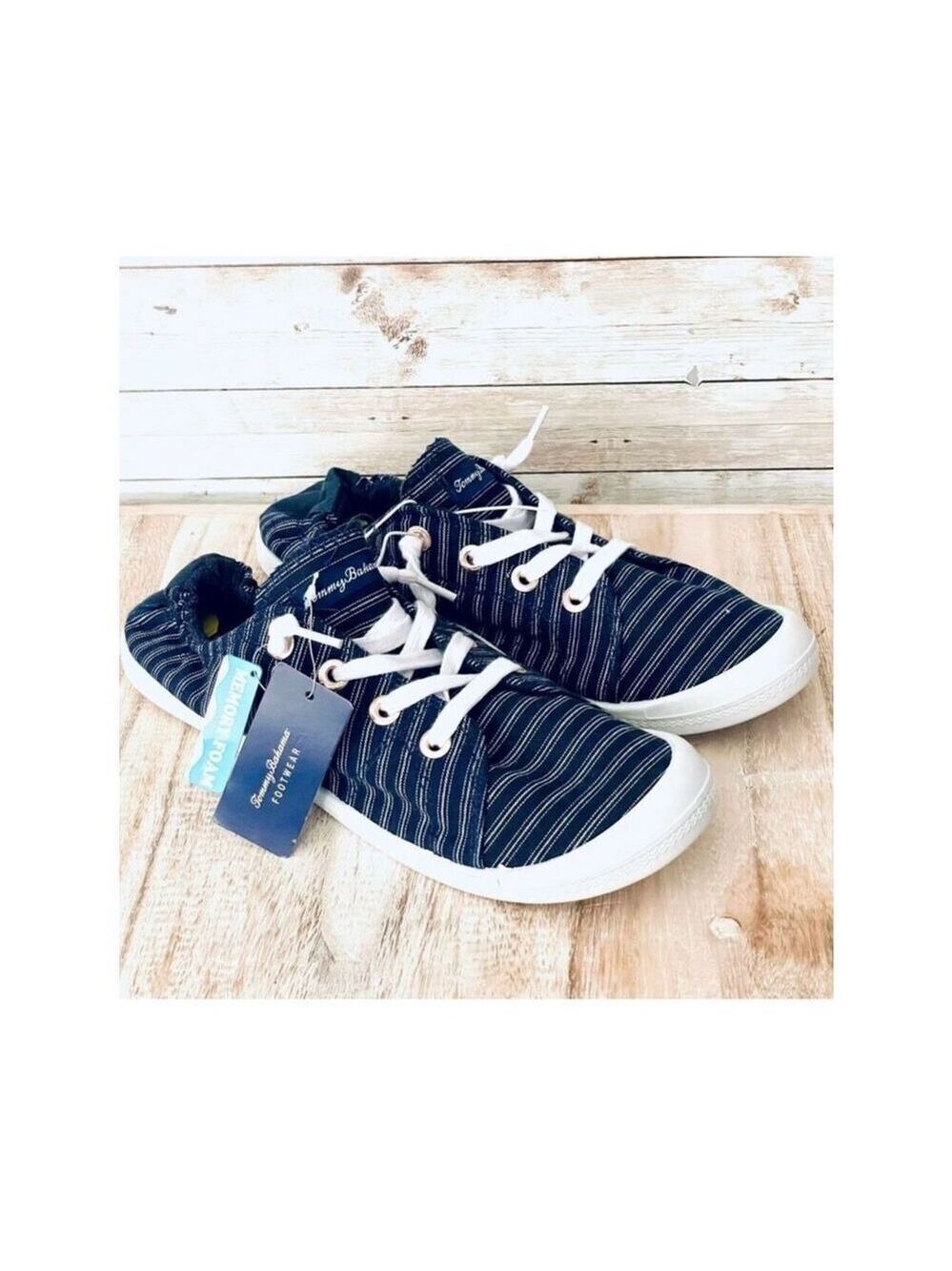 NWT TOMMY BAHAMA 7.5 No-Tie Memory Foam Slip-on Sneakers Navy Blue/White Striped